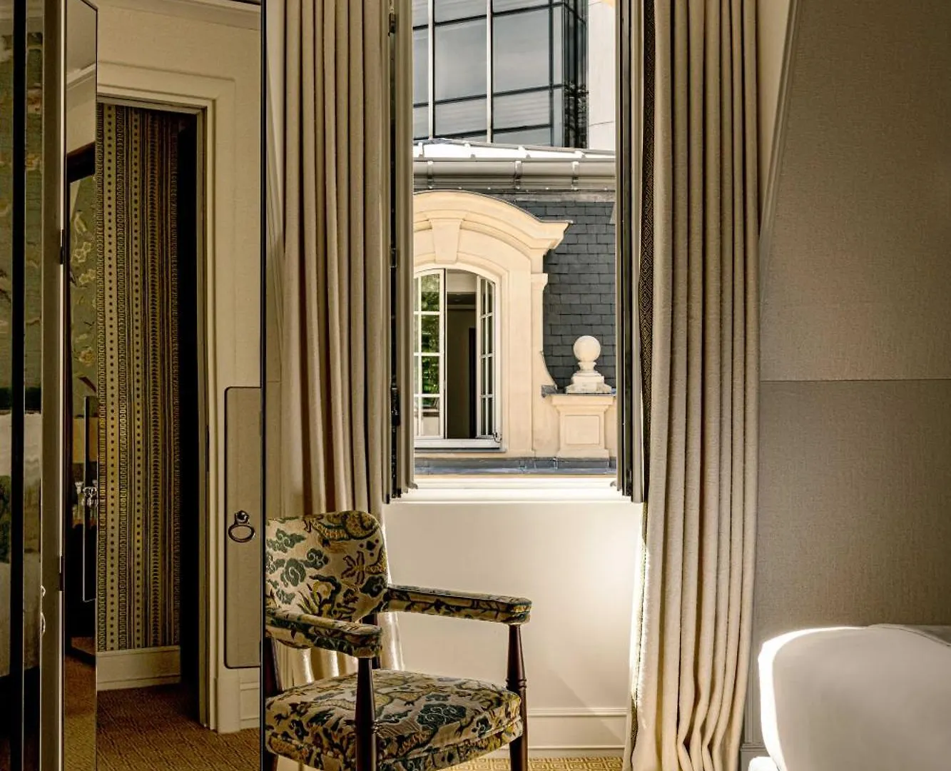 Saint James Paris Hotel