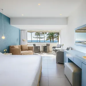Nissi 4* Agia Napa