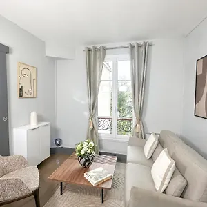 Appartement Stunning Near Eiffel Tower