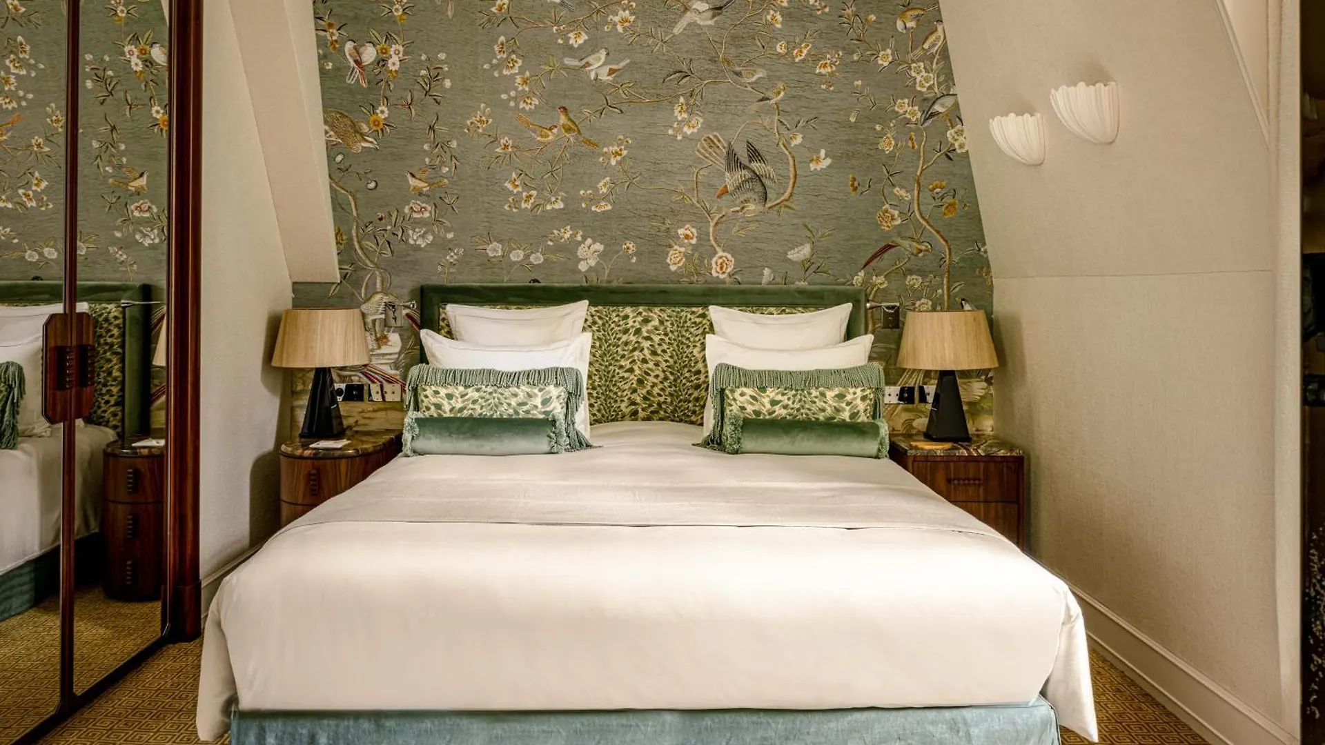 Saint James Parigi Hotel